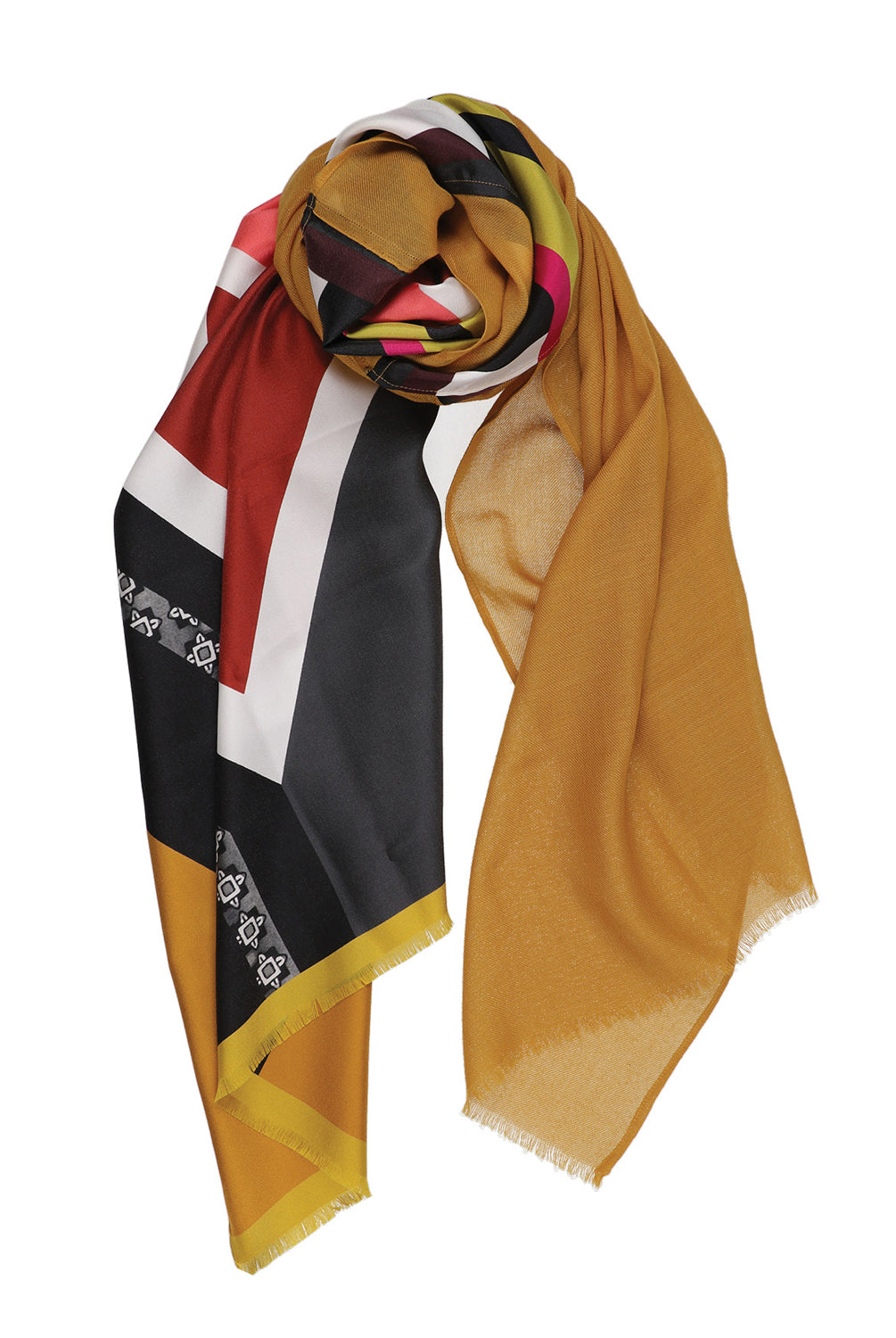 Verwöhnen Sie Ihre Sinne mit der luxuriösen Leichtigkeit italienischer Seide und Wolle. Der AMIO Firenze Schal wird aus feinstem Seidentwill gefertigt – einer edlen Gewebeart, die durch ihren dezenten Glanz und ihre geschmeidige Struktur besticht. Feinster Seidentwill trifft auf weiche Wolle – luxuriös leicht, wunderbar wärmend und angenehm zur Haut. Ideal für die kalte Jahreszeit.
Mit kunstvoller Bedruckung präsentiert dieses Tuch ein perfekt harmonierendes Design – für viele Stylingmöglichkeiten.