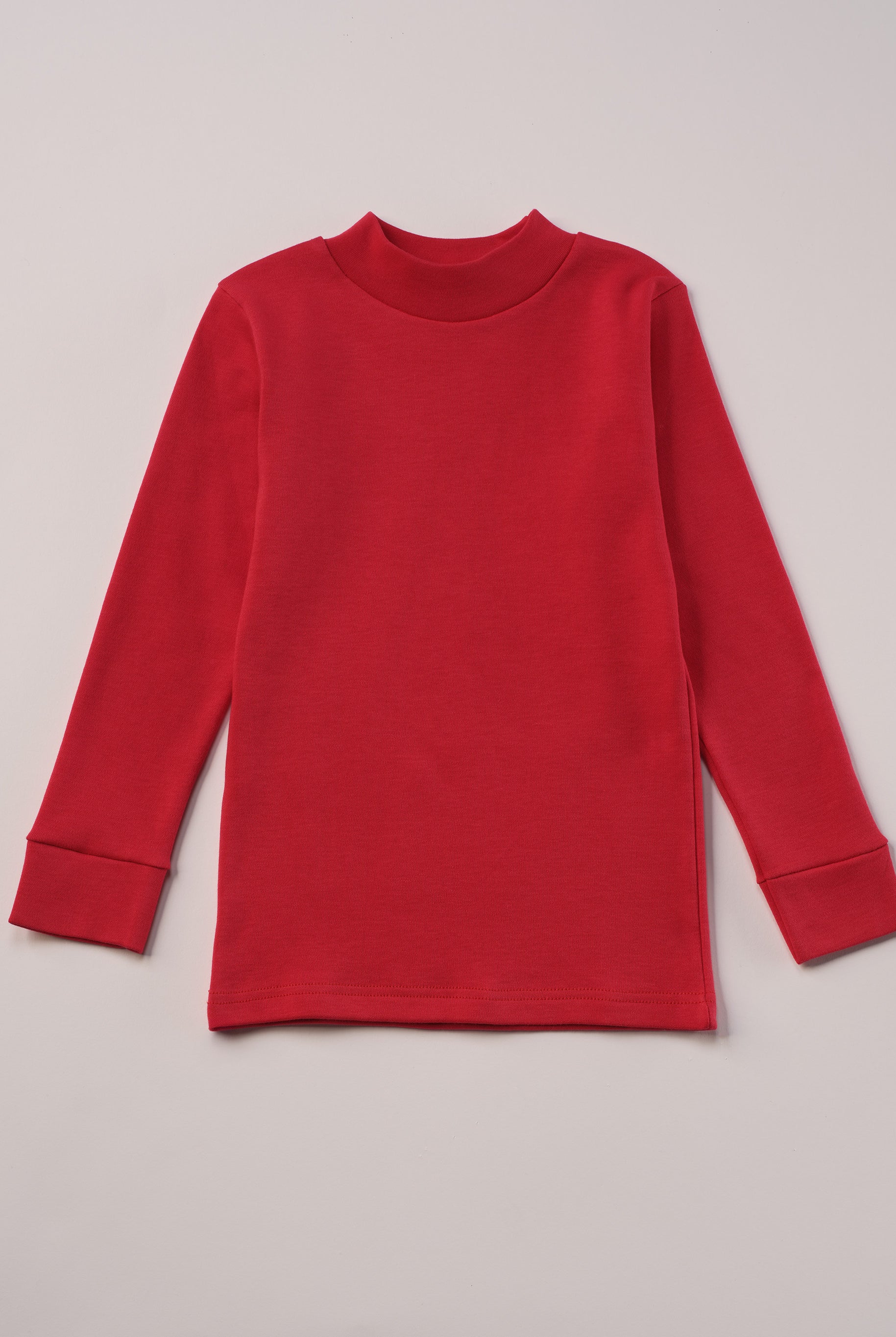 Für aktive Kinder und empfindliche Haut.
Dieses rote Langarmshirt mit Stehkragen besteht aus hochwertiger, sanft gefärbter und schonend gebleichter organischer Baumwolle aus Italien. Es vereint angenehme Weichheit, Feuchtigkeitsaufnahme und hohen Tragekomfort durch die weiche Flanell-Innenseite. Perfekt für Kita, Schule und jeden Tag.Ein vielseitiges Basic für jede gut durchdachte Grundausstattung.