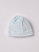 Die weiche und wärmespendende Mütze von AMIO Firenze in himmelblau ist das perfekte Accessoire für die kalte Jahreszeit. Maximaler Tragekomfort, gepaart mit einer herausragenden Passform aus Samt (Ciniglia).

Höchste Qualität, bestes Preis-Leistungs-Verhältnis MADE IN ITALY.